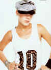 b6.jpg (118329 byte)